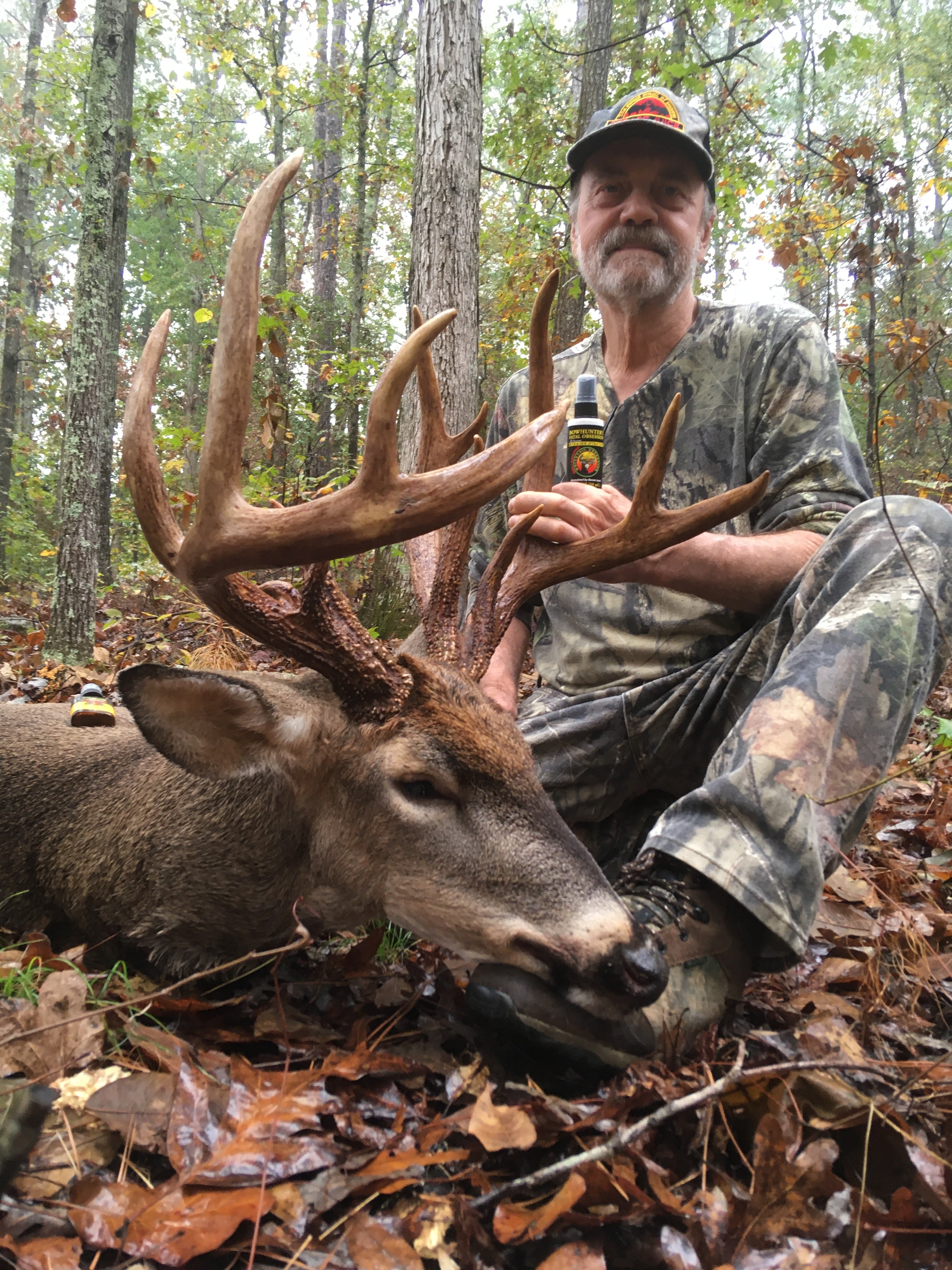 Lee-Johnson-bowana911-Trophy-buck-best-deer-lure-bowhunters-fatal-obsession